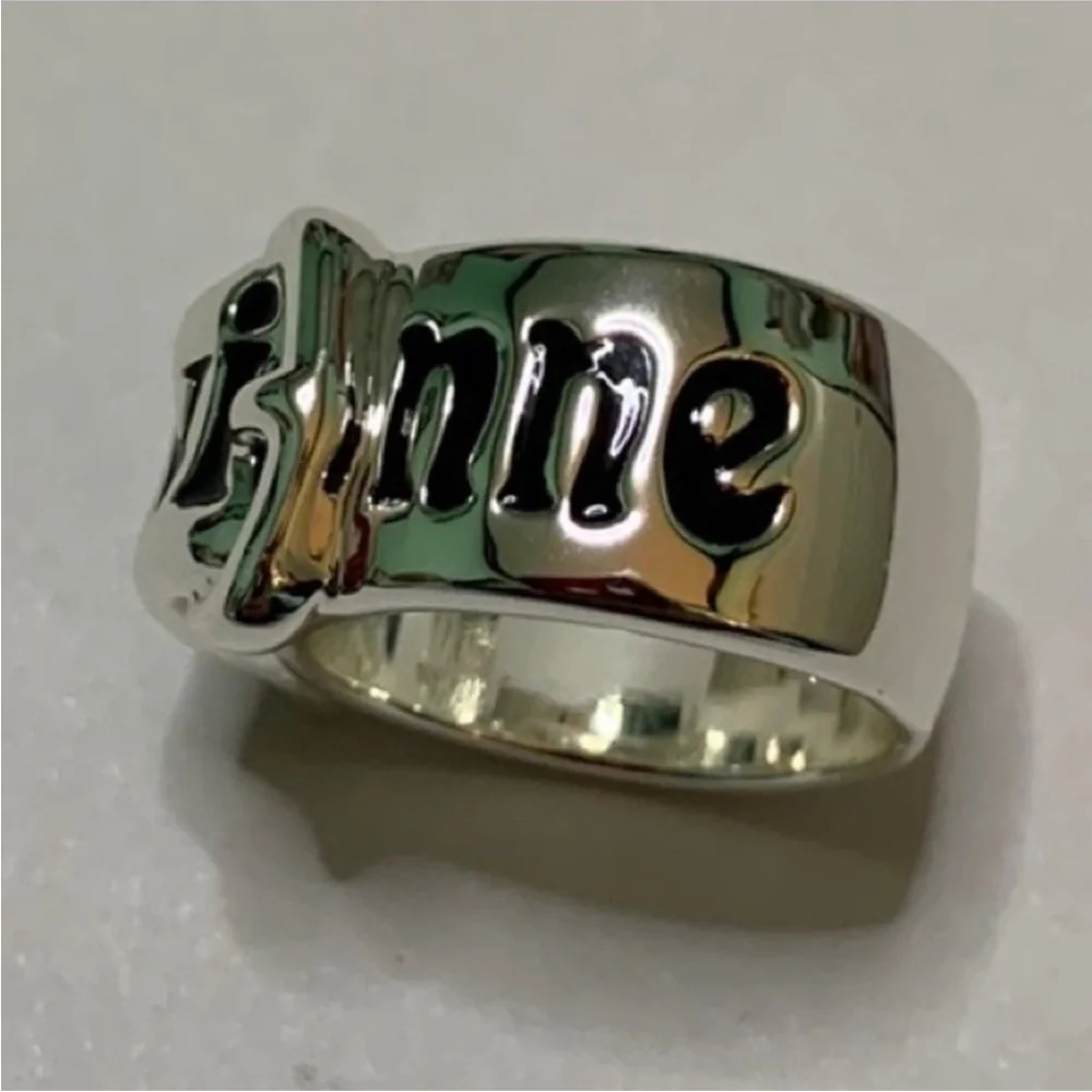 silver signature band Ring - Picture 4 of 8
